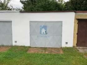 Pronájem garáže, Praha - Běchovice, 24 m2