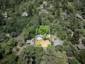 Prodej zahrady, Praha - Slivenec, Višňovka, 680 m2