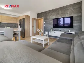 Prodej bytu 3+kk, Praha - Letňany, Hlučkova, 81 m2