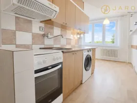 Pronájem bytu 2+1, Klášterec nad Ohří - Miřetice u Klášterce nad Ohří, 17. listopadu, 61 m2