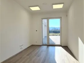 Pronájem kanceláře, Týnec nad Sázavou, Višňová, 13 m2