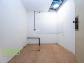 Pronájem skladu, Praha, Bohúňova, 14 m2