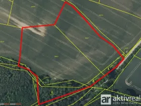 Prodej pole, Mělník, 15662 m2