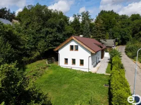 Prodej vícegeneračního domu, Koryta, 232 m2