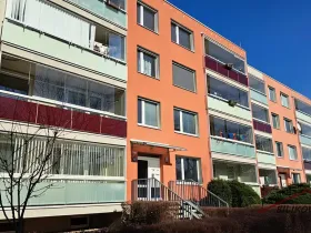 Prodej bytu 2+kk, Praha - Bohnice, Dolákova, 44 m2