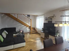 Prodej bytu 4+1, České Budějovice - České Budějovice 3, Kněžskodvorská, 138 m2