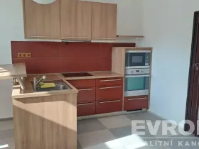 Pronájem bytu 3+kk, Mšeno, Mělnická, 41 m2