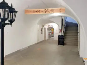 Pronájem obchodního prostoru, Jihlava, Znojemská, 90 m2