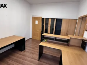 Pronájem kanceláře, Pelhřimov, Krasíkovická, 70 m2