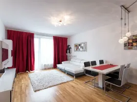 Pronájem bytu 1+kk, Praha - Vinohrady, Korunní, 42 m2