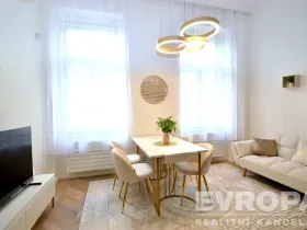 Pronájem bytu 2+kk, Praha - Vinohrady, U Zvonařky, 40 m2