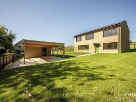 Prodej rodinného domu, Chocerady, 157 m2