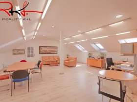 Pronájem kanceláře, Roudnice nad Labem, Husovo náměstí, 101 m2
