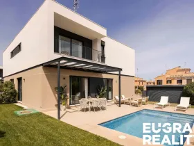 Prodej rodinného domu, Llucmajor, Španělsko, 124 m2