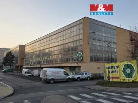 Pronájem garážového stání, Praha - Střížkov, Lovosická, 18 m2