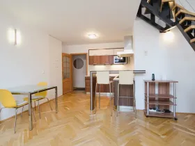 Prodej bytu 2+kk, Praha - Vinohrady, Záhřebská, 85 m2