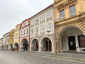 Pronájem bytu 2+kk, Kadaň, Mírové náměstí, 63 m2