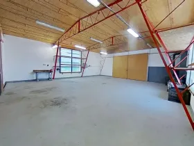 Pronájem skladu, Pelhřimov, Libkovodská, 110 m2