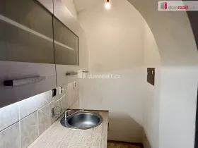 Pronájem bytu 1+kk, Česká Lípa, Jindřicha z Lipé, 37 m2