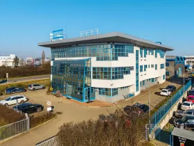 Pronájem kanceláře, Praha - Hostivař, Průmyslová, 670 m2