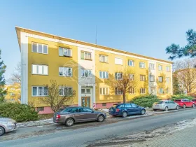 Pronájem bytu 2+1, Kralupy nad Vltavou - Lobeček, Dr. E. Beneše, 55 m2