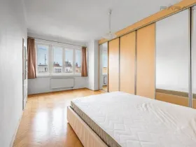 Pronájem bytu 2+kk, Praha - Vršovice, 28. pluku, 48 m2