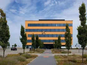 Pronájem kanceláře, Praha - Horní Počernice, Sezemická, 265 m2