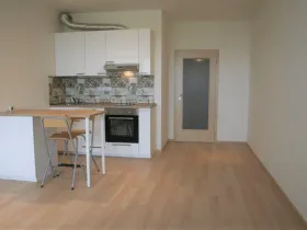 Pronájem bytu 1+kk, Praha - Horní Měcholupy, Hornoměcholupská, 35 m2