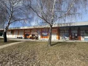 Prodej obchodního prostoru, Dačice, B. Němcové, 600 m2