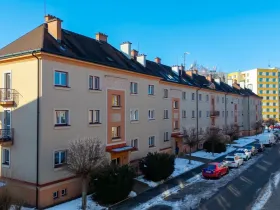 Pronájem bytu 2+1, Trutnov - Střední Předměstí, Železničářská, 56 m2