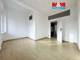 Prodej bytu 2+1, Karlovy Vary - Rybáře, Sokolovská, 77 m2