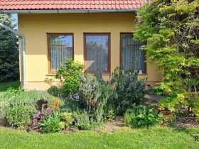 Prodej ubytování, Jesenice, Vestecká, 395 m2