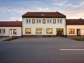 Prodej rodinného domu, Kunovice, Lidická, 650 m2