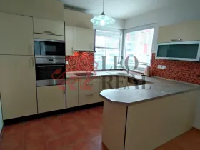 Pronájem bytu 2+kk, Praha - Horní Měcholupy, Hornoměcholupská, 58 m2