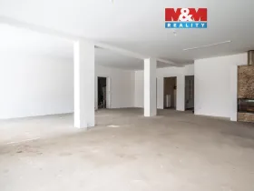 Prodej obchodního prostoru, Šumavské Hoštice - Kosmo, 316 m2