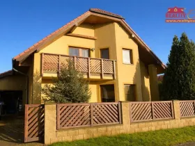 Prodej rodinného domu, Mochov, Na Rybníčku, 177 m2