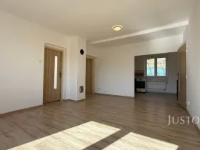 Pronájem bytu 3+1, Ústí nad Labem - Krásné Březno, Na Vinici, 65 m2