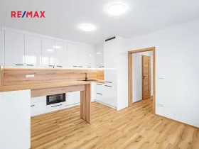 Pronájem bytu 2+kk, Nová Bystřice, Rybní, 41 m2