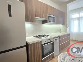 Pronájem bytu 3+1, Praha, Bělehradská, 75 m2