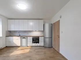 Pronájem bytu 2+kk, Praha - Chodov, Zakouřilova, 36 m2