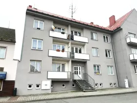 Prodej bytu 3+1, Poběžovice, náměstí Míru, 76 m2