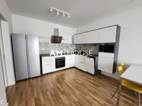 Pronájem bytu 2+kk, Praha - Strašnice, Zvěřinova, 60 m2