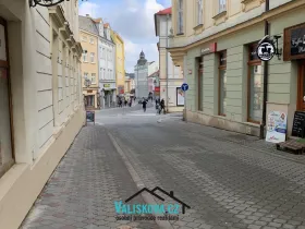 Pronájem obchodního prostoru, Kroměříž, Dobrovského, 25 m2
