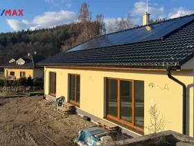 Prodej rodinného domu, Sadov - Lesov, 137 m2