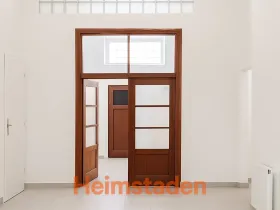 Pronájem obchodního prostoru, Havířov - Šumbark, nám. T. G. Masaryka, 84 m2