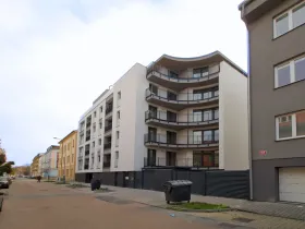 Pronájem bytu 1+kk, Plzeň - Jižní Předměstí, Na Jíkalce, 42 m2