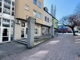 Pronájem kanceláře, Hodonín, Národní třída, 52 m2