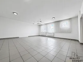 Pronájem kanceláře, Hodonín, Národní třída, 52 m2