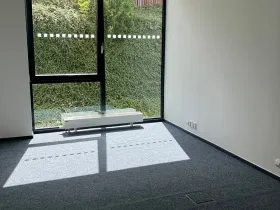 Pronájem kanceláře, Dolní Břežany, Pražská, 20 m2