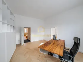 Prodej bytu 3+1, Ostrava, Nádražní, 113 m2